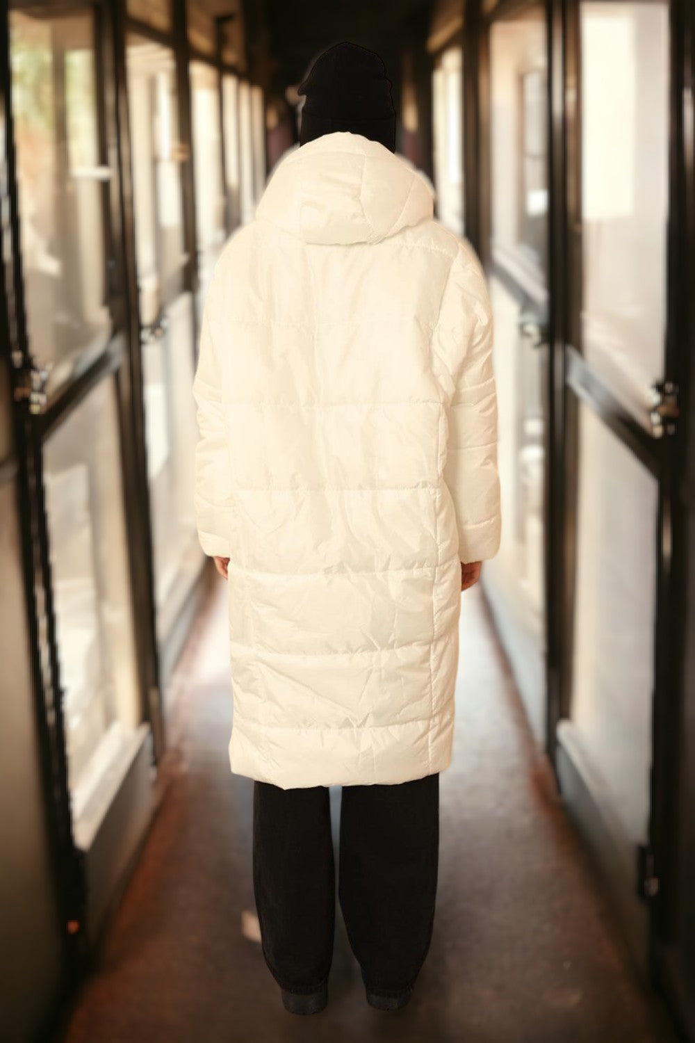 Oversized Hooded Long Puffer Anorak - White