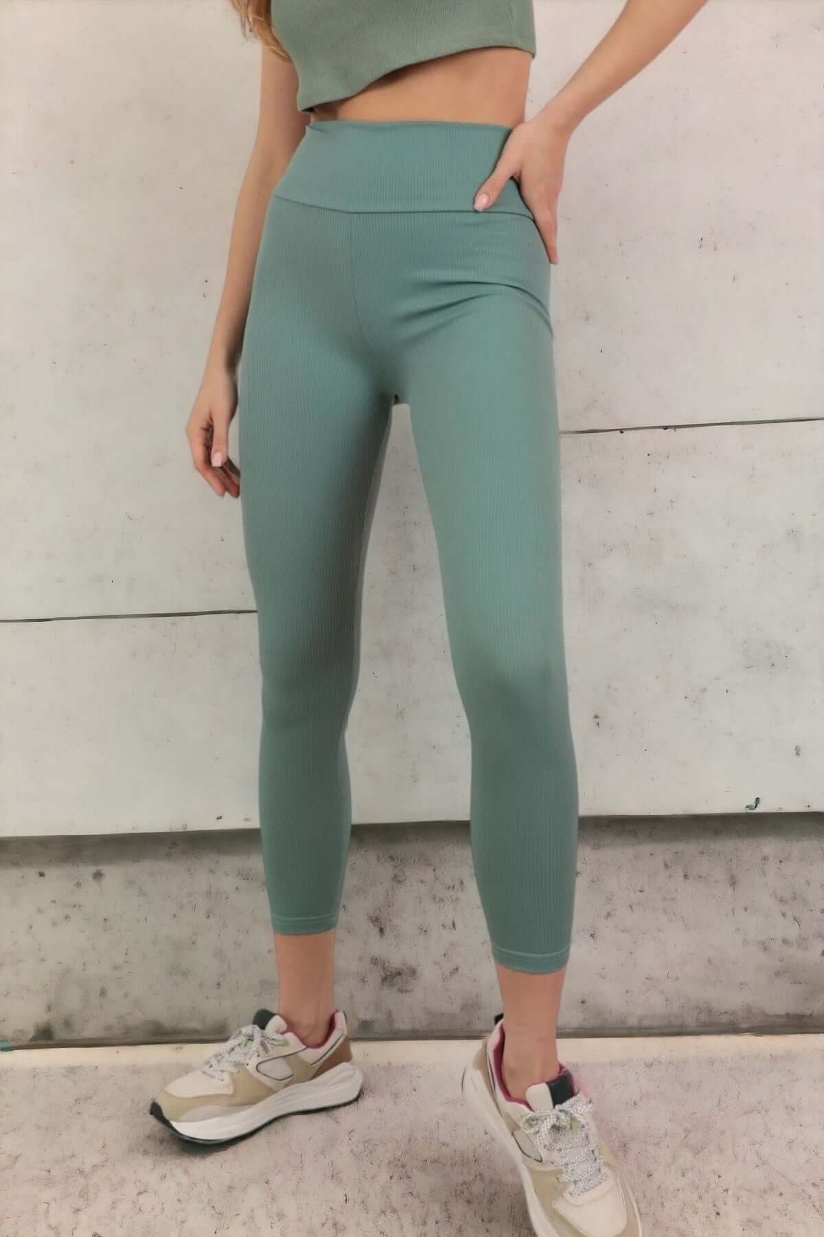 Compressive Comfort Ankle-Length Leggings - Mint