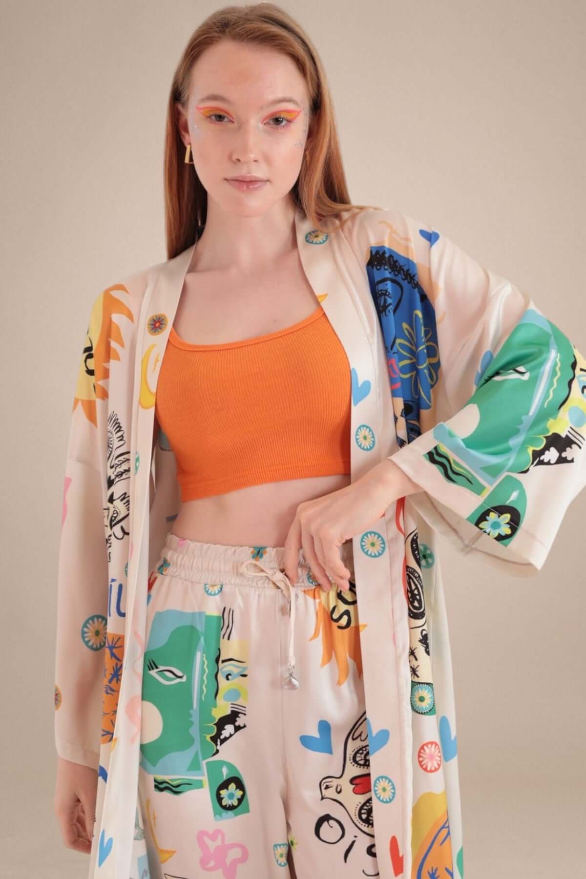 Satin Soleil Pattern Kimono - White