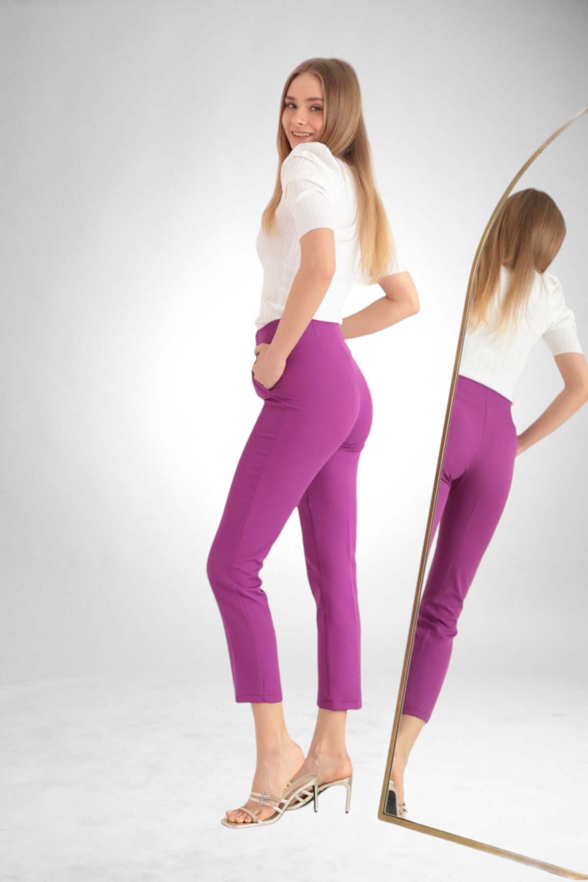 Pleated Cropped Tight Trousers - Fuschia