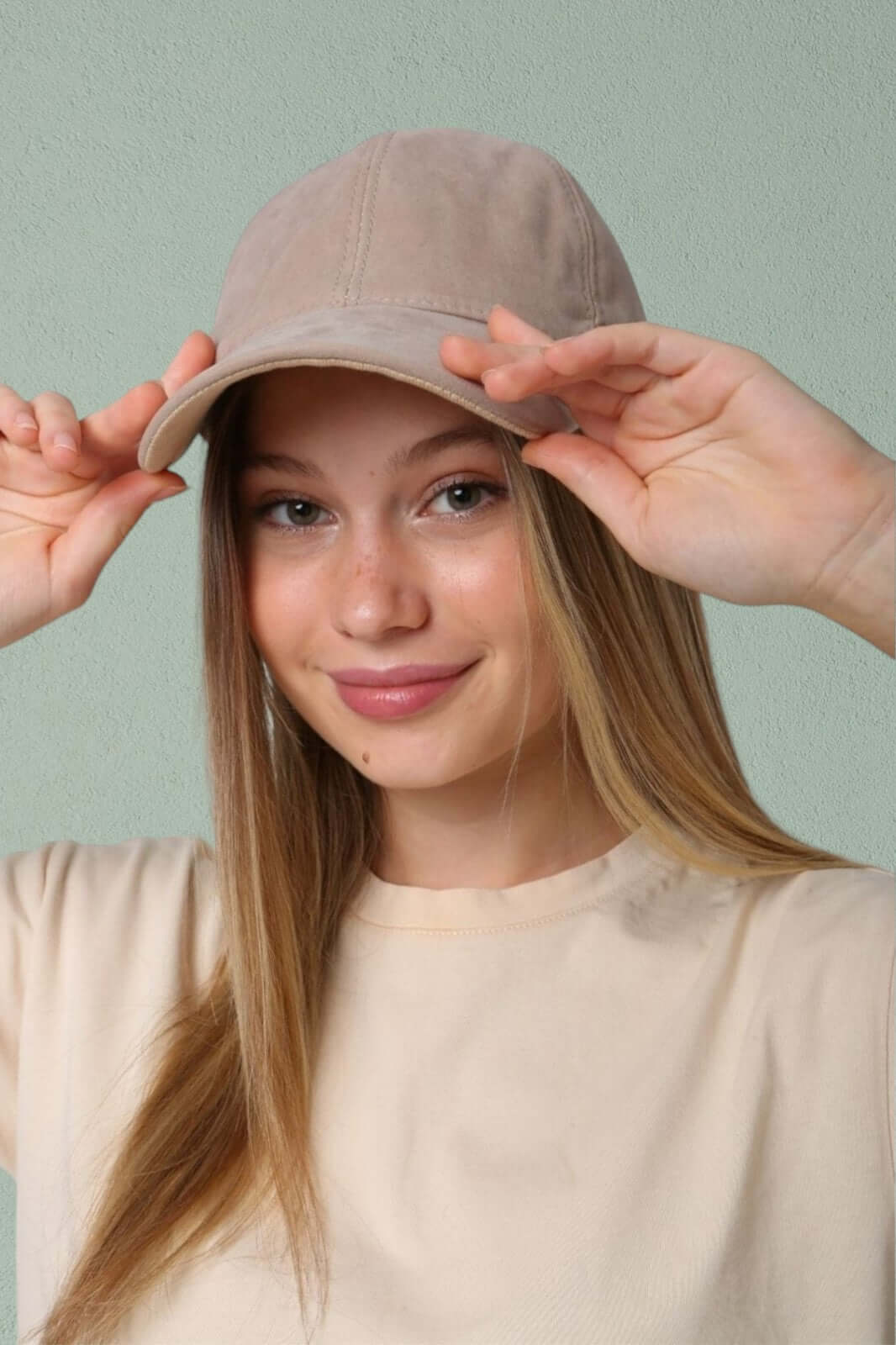 Suede Ball Cap-Beige