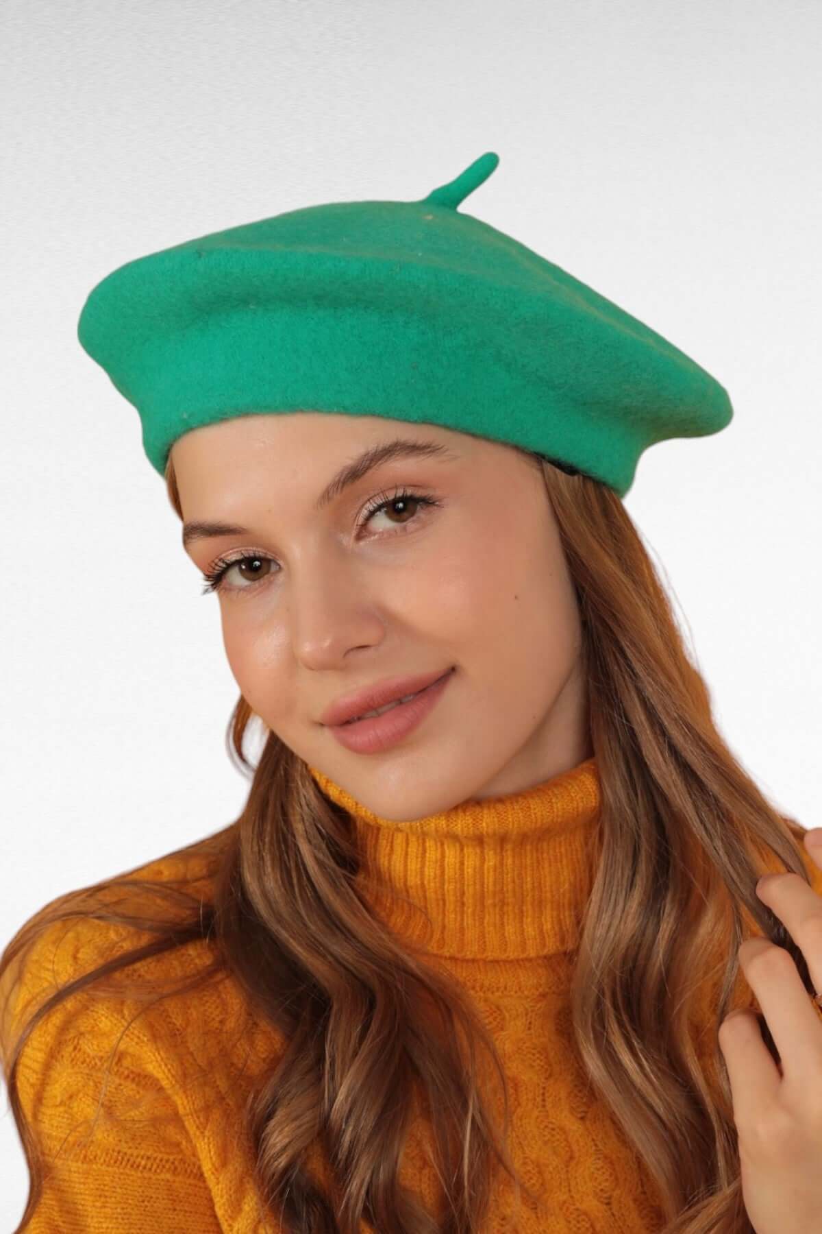 Wool Vintage French Beret - Green