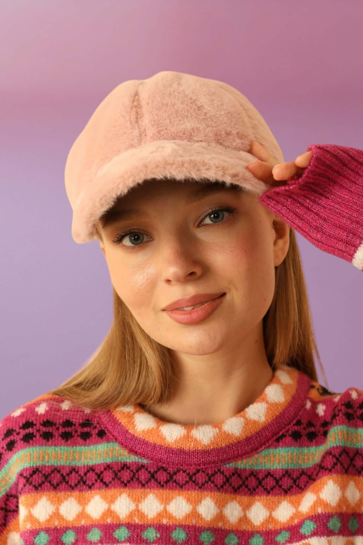 Faux-Fur Cap-Pink