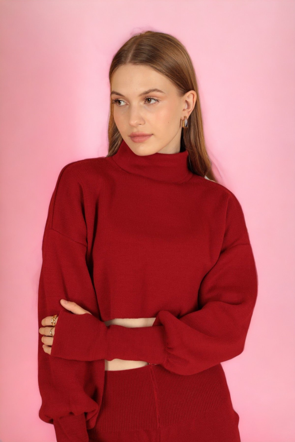 Knitted Crop Turtleneck Sweater with Puff Sleeve-Red