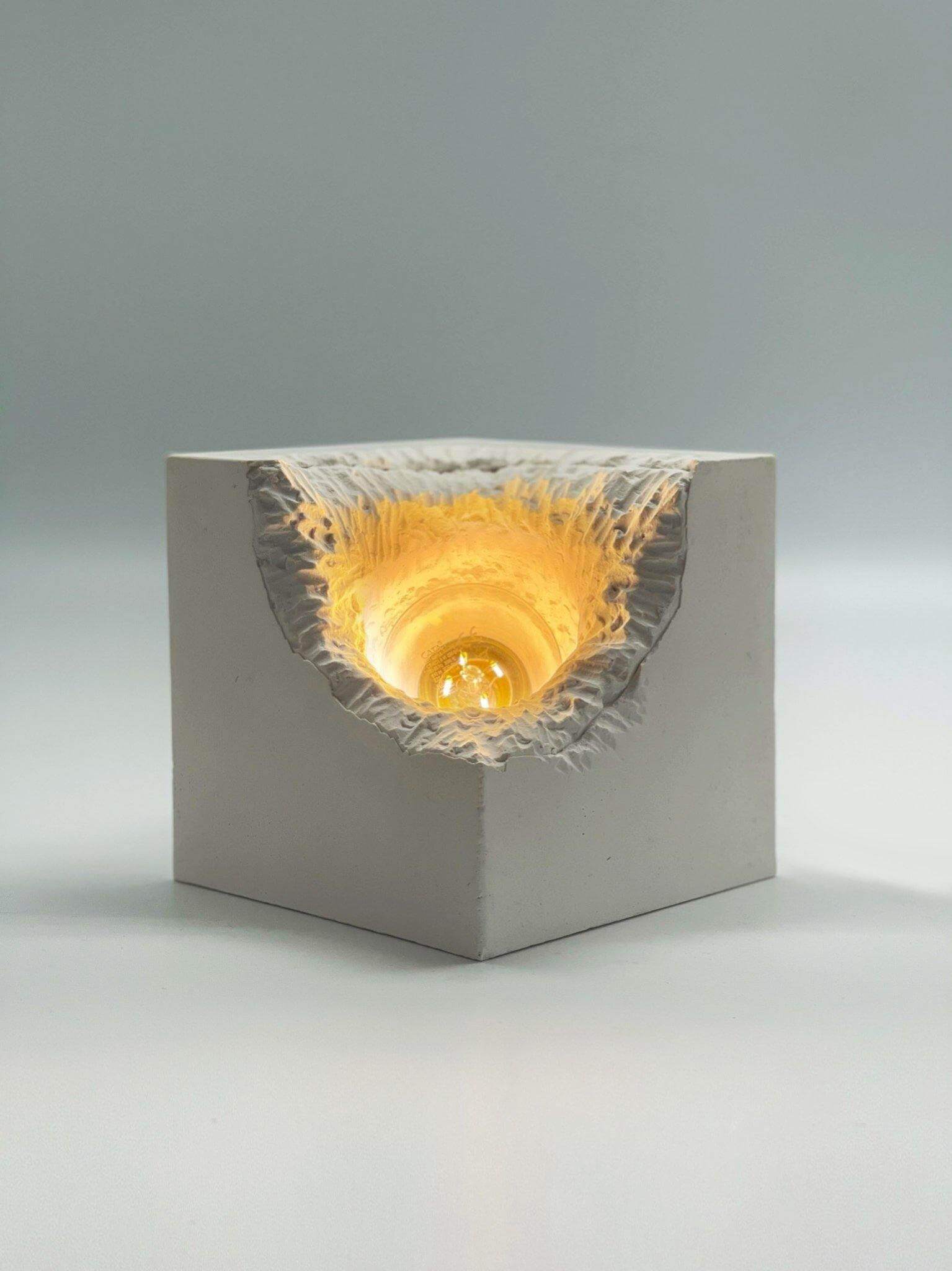 Concrete Cavern Sculpture Lamp - MottoBase