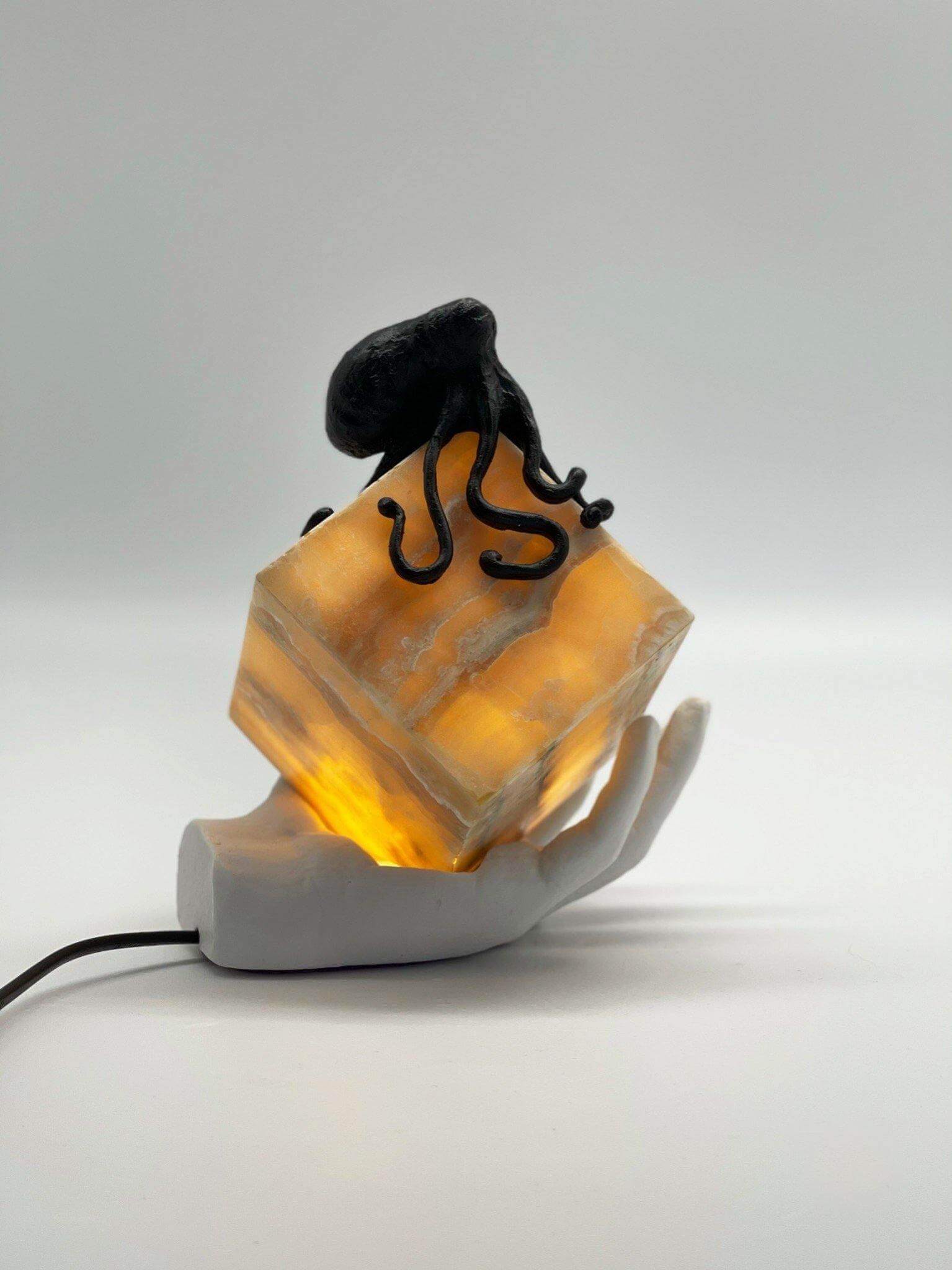 Hand-Sky Dream Cube Lamp - MottoBase